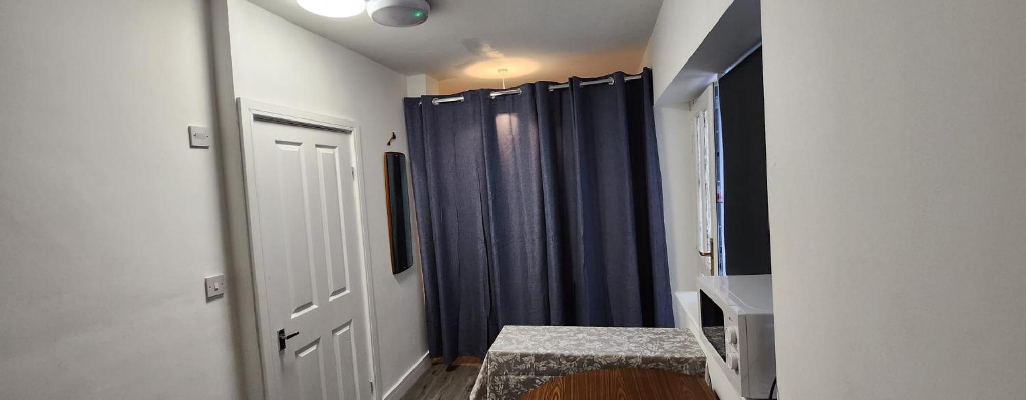White House Ensuite Double Bedroom Warrington  Esterno foto