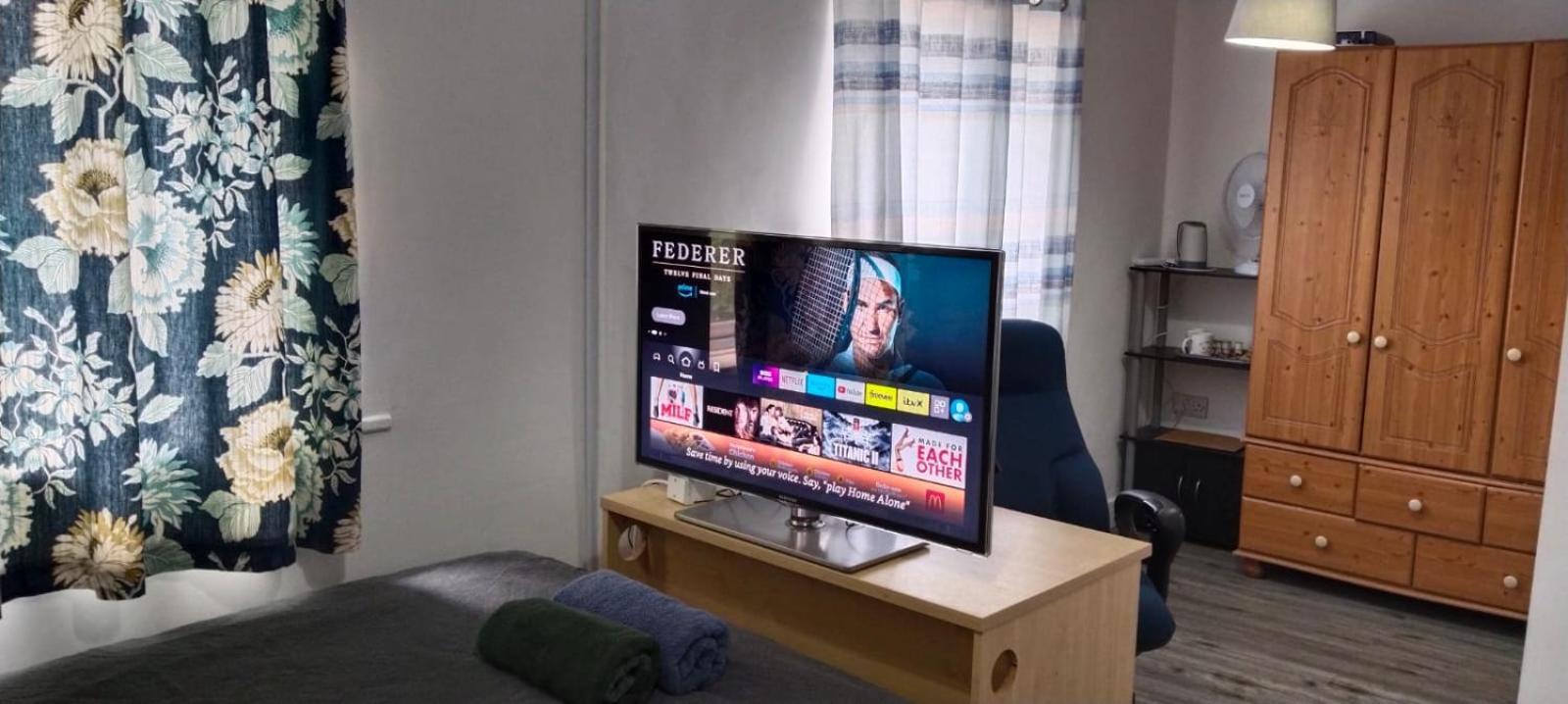 White House Ensuite Double Bedroom Warrington  Esterno foto